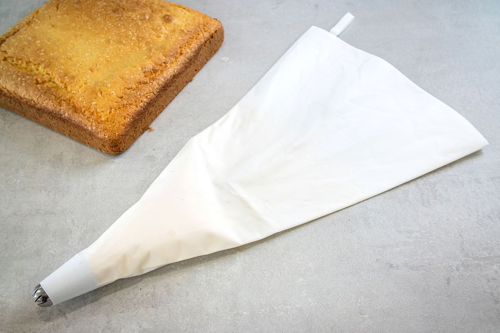 Professional Deluxe Piping Bag 50cm