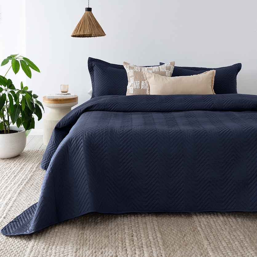 Bambury Herringbone Embossed Coverlet Set Navy Queen King
