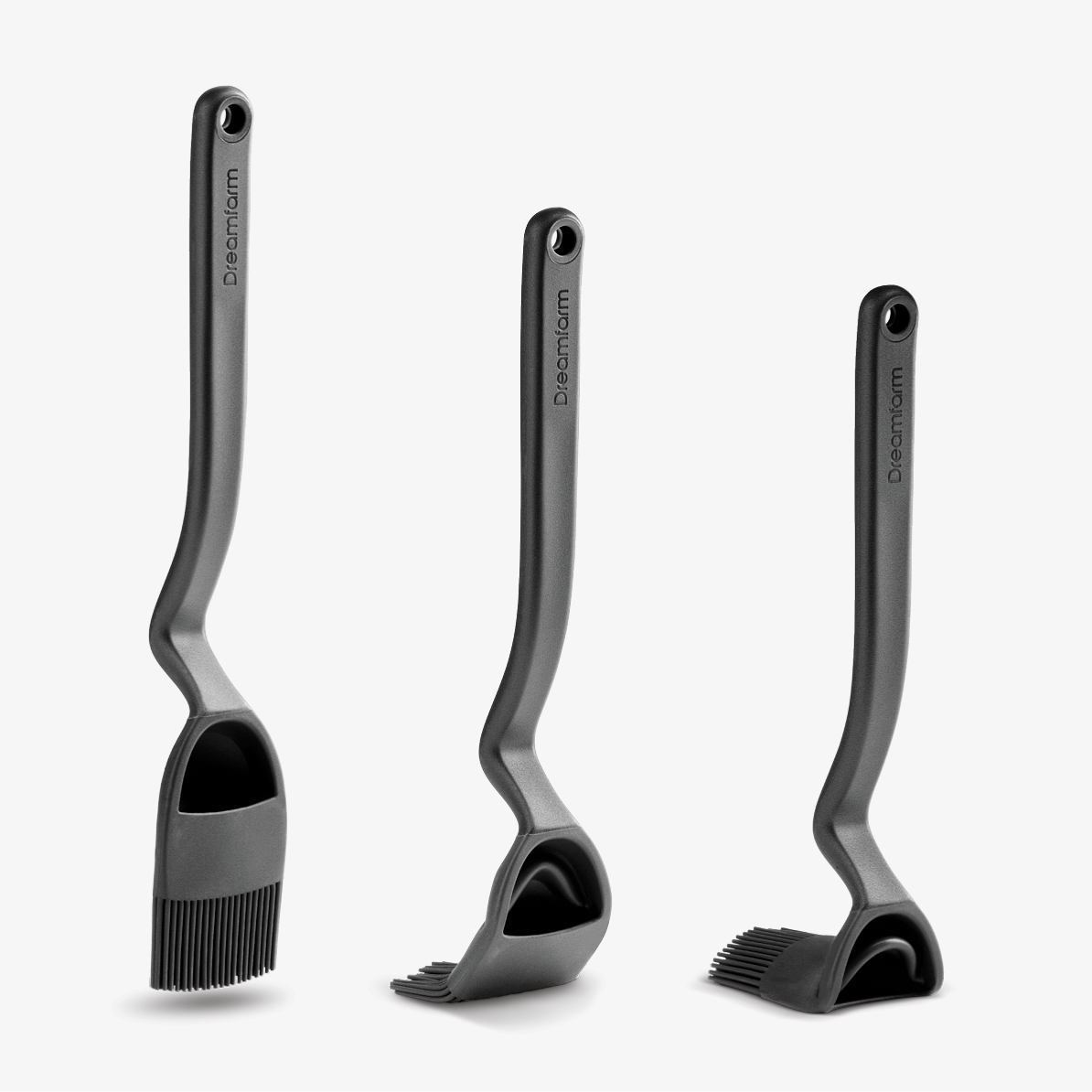 Dreamfarm Brizzle Black - silicone basting brush in use