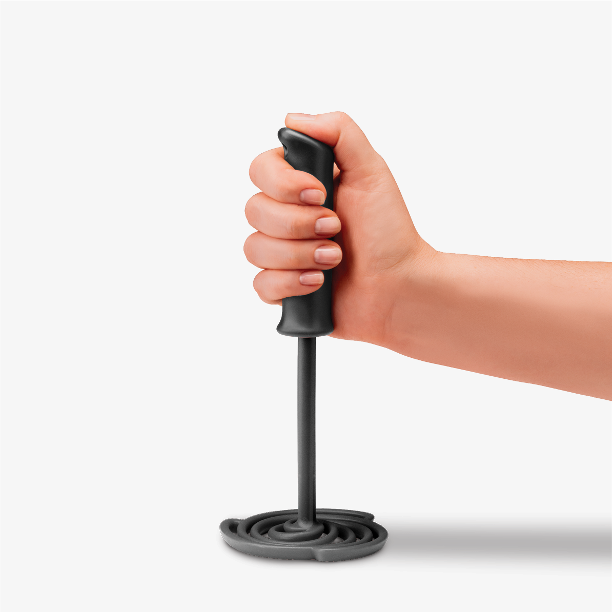 Dreamfarm Smood Lite Black - potato masher in use