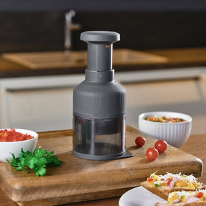 Zyliss Zick Zick 3 Food Chopper - chopping vegetables in use
