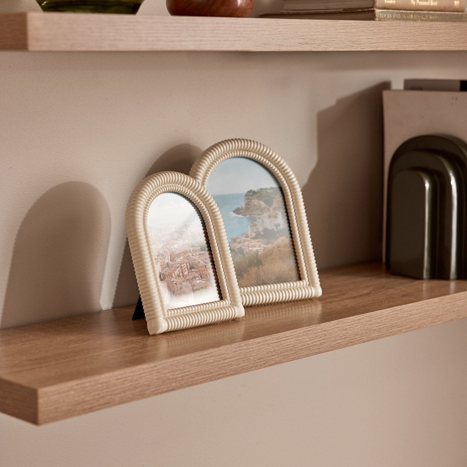 Photo Frame 5x7" – Arc Cream - view 2