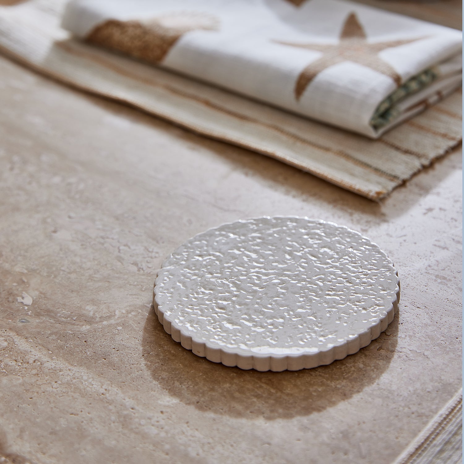Ceramic Scallop Coaster Set of 4 D10x0.8cm - view 4