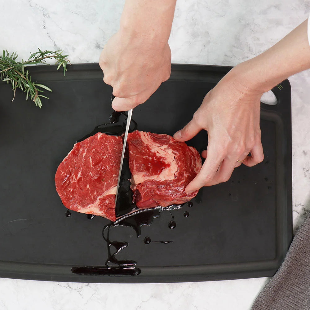 Eco Basics Cutting Board 27x15cm – Black – White Magic