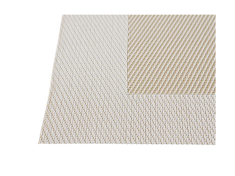 Maxwell & Williams Table Accents Wide Border Placemat Cream - close-up detail