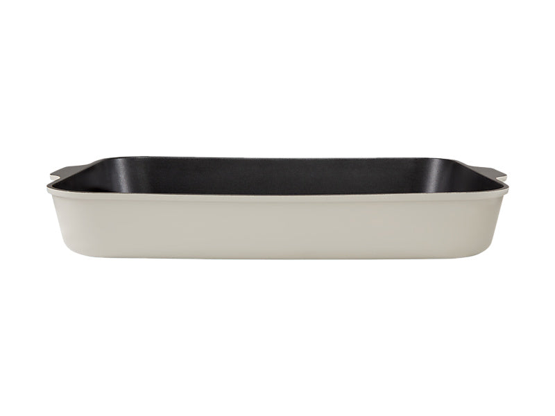 Cast Lite Non-Stick Roaster Gift Boxed Ecru