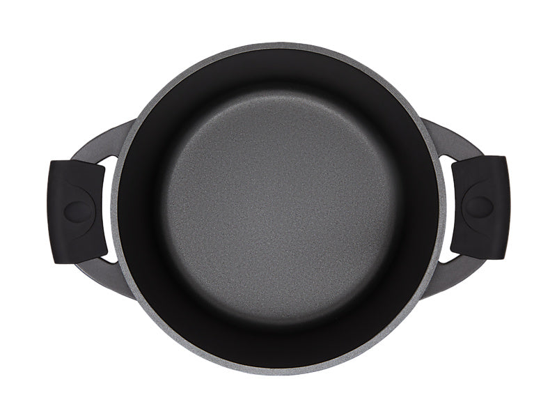 Maxwell & Williams Cast Lite Casserole 24cm Black top view non-stick interior