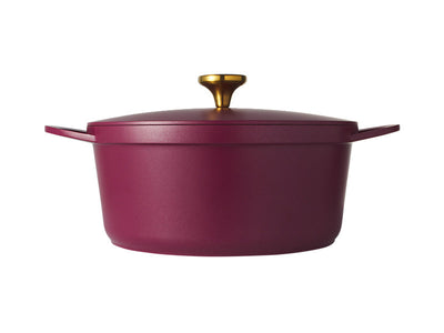 Cast Lite Non-Stick Casserole 28cm – Cherry – Maxwell & Williams