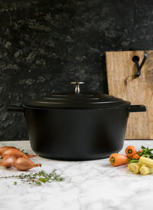 Mastercraft Cast Aluminium Casserole Dish 28cm Black - view 5
