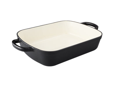 Maxwell & Williams Cast Iron Roaster 34x26cm Black - angled view