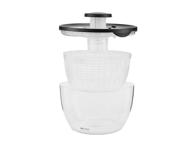 Maxwell & Williams KitchenCore Pump Salad Spinner 5L - detail view