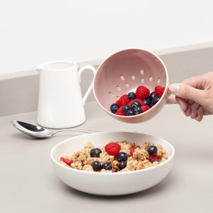 Zeal Keep It Handy Berry Colander Pale Pink - kitchen colander